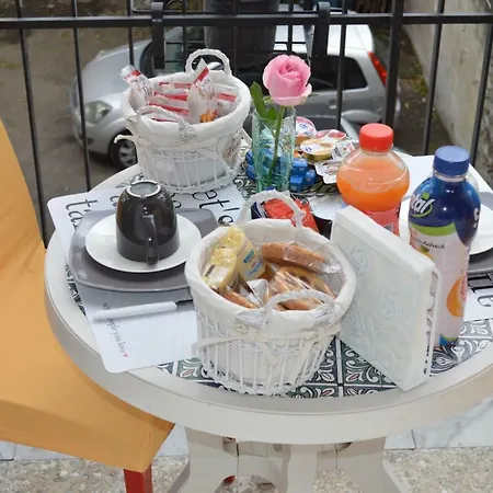 Frangi Bed and breakfast