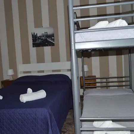 Bed and breakfast Frangi 4*