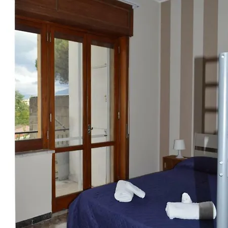 B&B Frangi فندق مبيت وإفطار