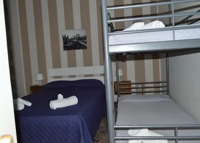 住宿加早餐酒店 Frangi 4*